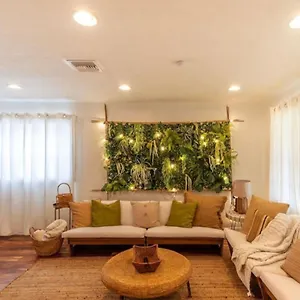 Сasa de vacaciones 459 Cozy Getaway With Fire Pit, Tampa